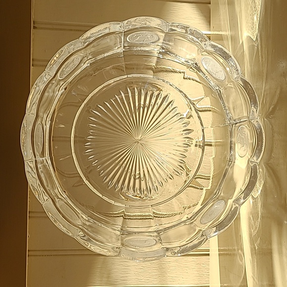 Vintage Fostoria Liberty Bell Coin Glass Bowl - Picture 8 of 11